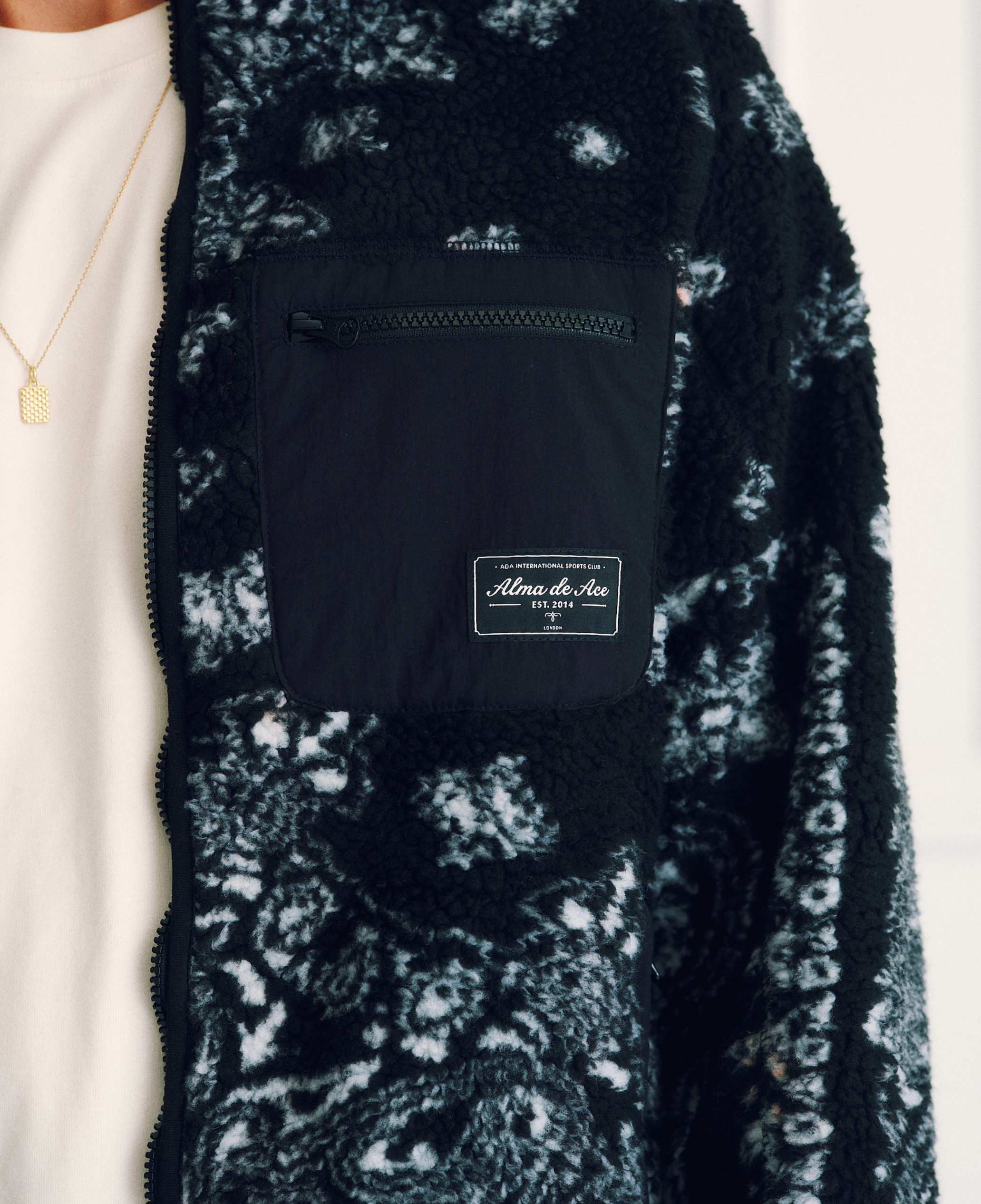 Perla Borg Jacket | Black