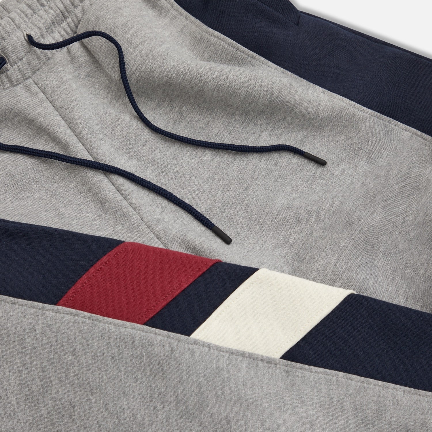 products/GreyPeliJogger_D2.jpg