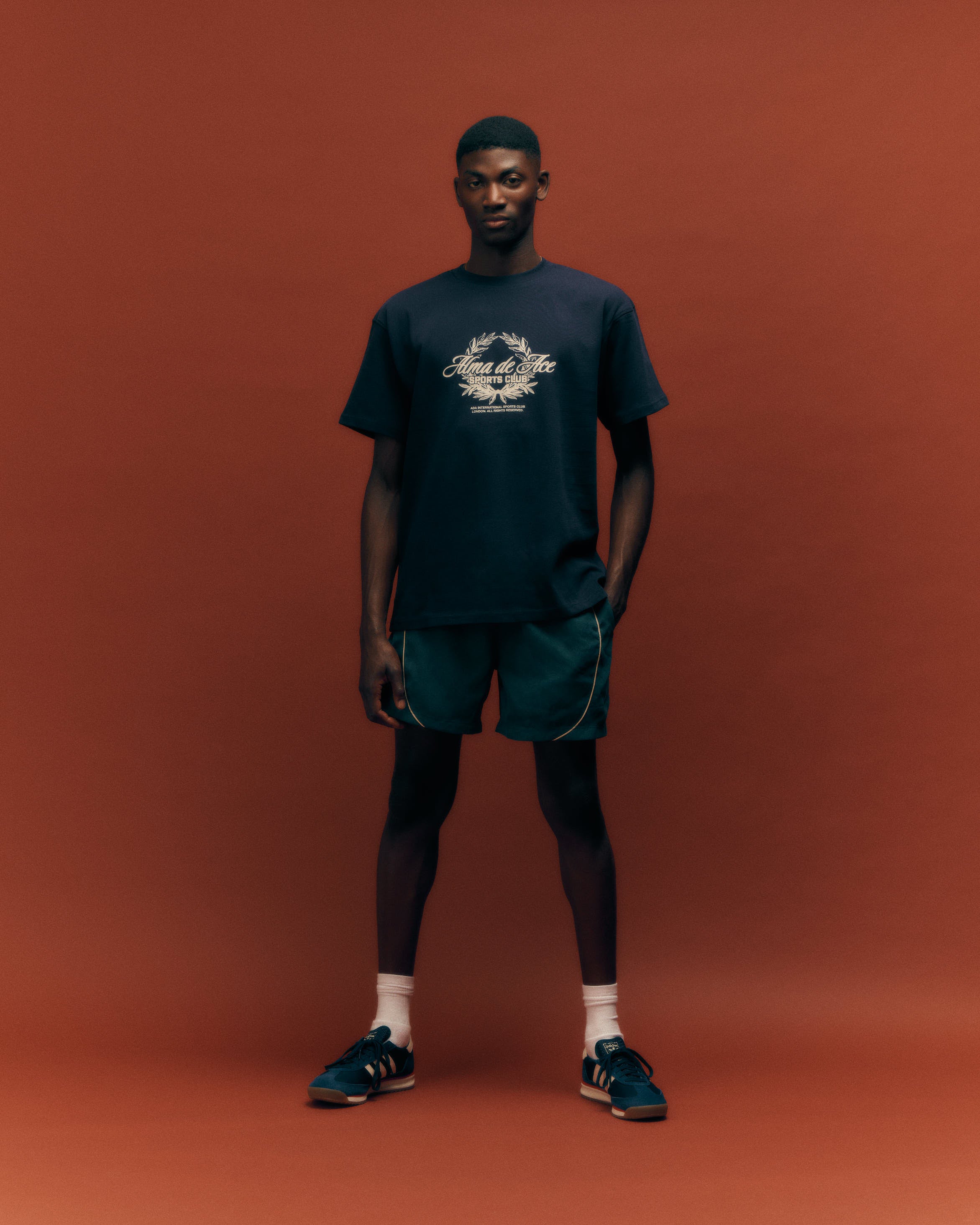 Pyeto Graphic T-Shirt | Navy