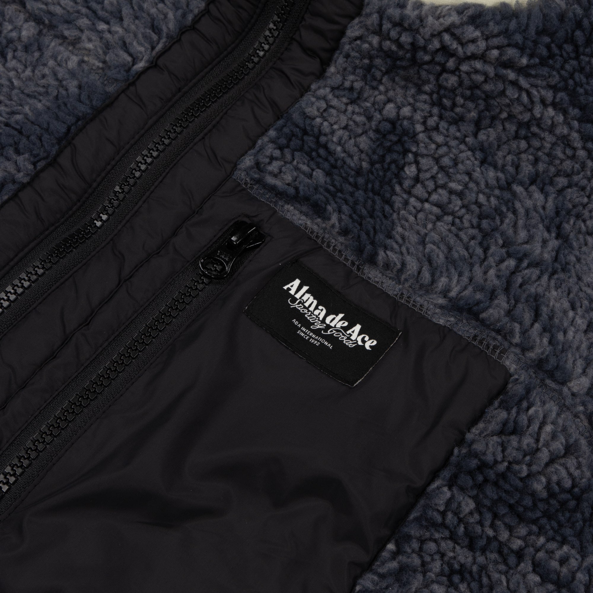 Nola Borg Jacket | Navy