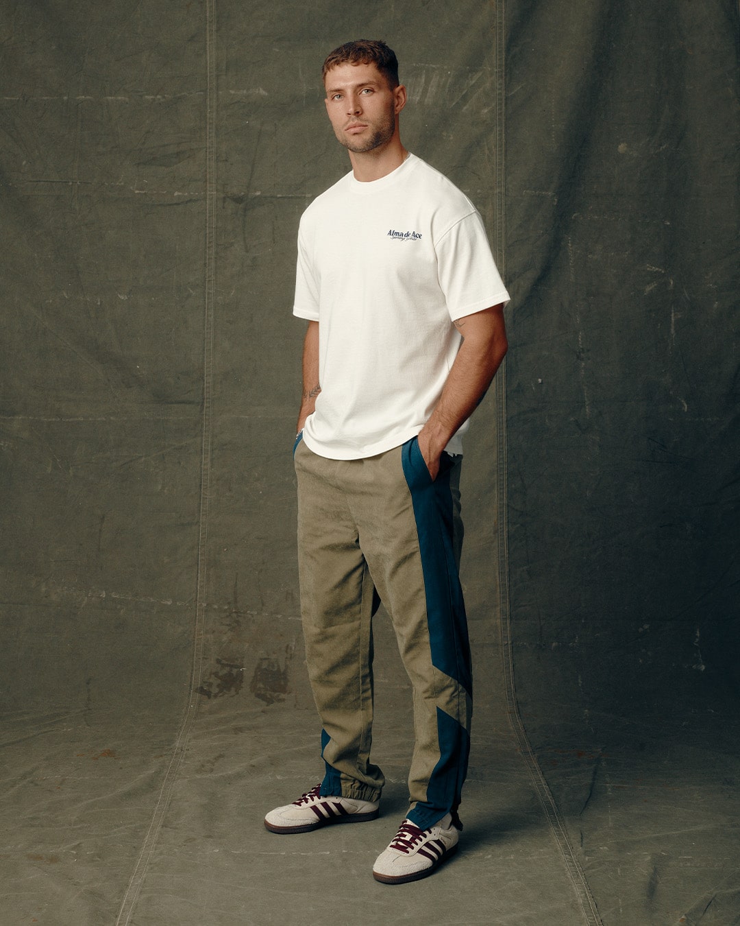 Sporting Goods Blue Graphic | Cream